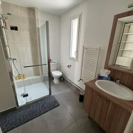 Apartman Luxueux 5 Pc, Jacuzzi, Rooftop, Terrasse, Clim *