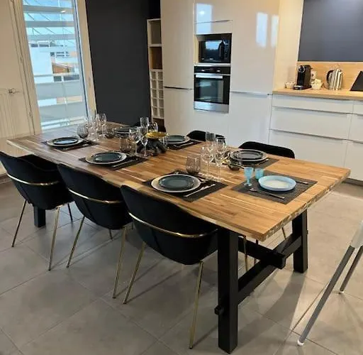 Luxueux 5 Pc, Jacuzzi, Rooftop, Terrasse, Clim مونبيلييه